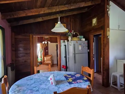 Casa 2 ambientes con 1 baño