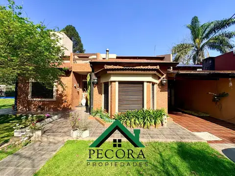 Casa - El Candil - Las Camelias 2300- Belen de Escobar