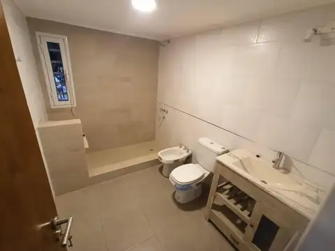 Vta. Duplex 3 Amb. Totalmente Reciclado