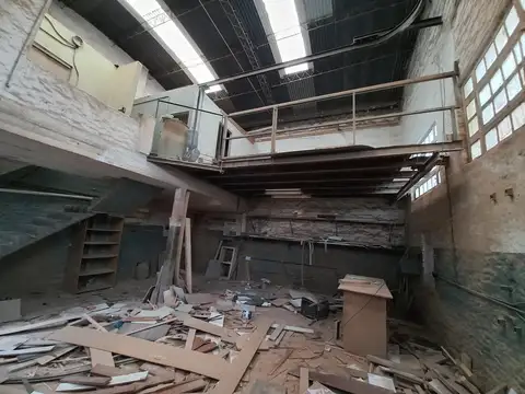 Galpon en Venta en Jose Leon Suarez, USD 115.000