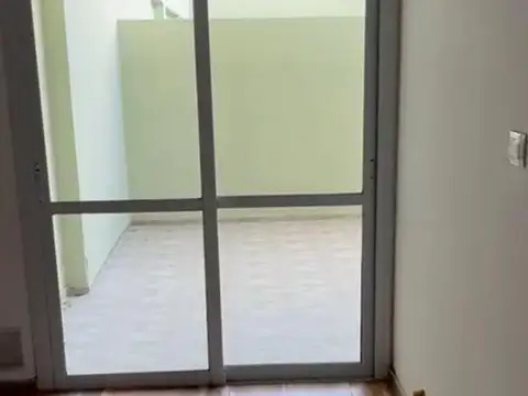 Departamento en Venta en Alto Alberdi, USD 58.000