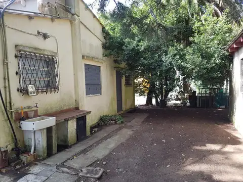 Casa en venta - 3 Dormitorios 2 Baños - 535Mts2 - San Clemente del Tuyú