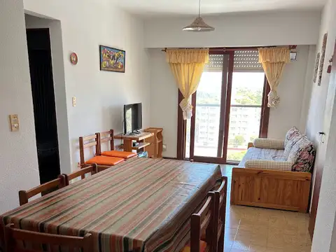 MUY LINDO DEPTO 3 AMBIENTES S/ CHIOZZA A 1 CUADRA DEL MAR   EN VTA   SAN BERNARDO