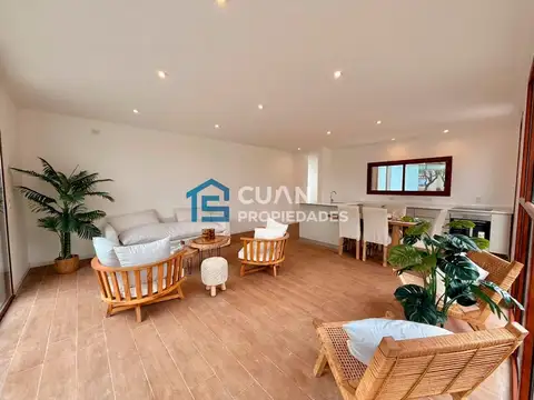 Casa en Venta en Pilar del Este - Santa Elena, USD 198.000