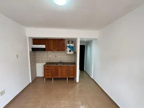 Departamento de dos ambientes en alquiler en Villa Luzuriaga