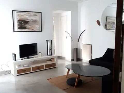 Bonpland 2300, Piso 8