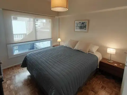 Departamento de 3 ambientes con balcón.