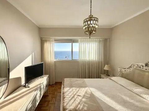 Departamento en Venta en La Perla Sur, USD 219.000