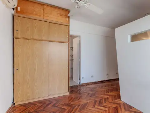 Avenida Juan Bautista Alberdi 500