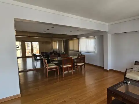 Departamento en Alquiler de 4 ambientes