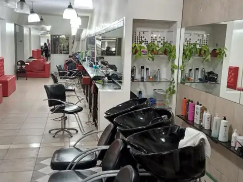 Av Pres Bartolome Mitre 430