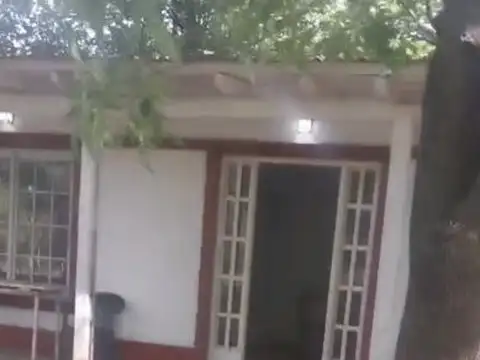 Depto Tipo Casa en Alquiler en La Capilla, $ 400.000