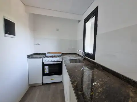 Departamento en venta Hurlingham 1 amb divisible con jardin