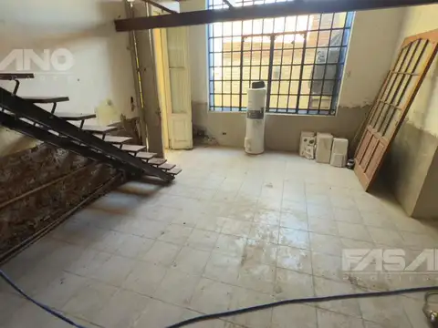 Local en Alquiler 25 años