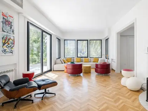 Casa 10 ambientes con 6 baños