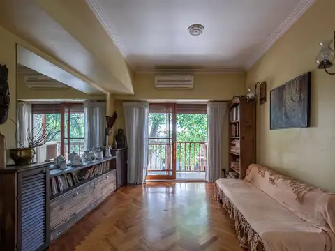 Depto Tipo Casa en Venta de 5 ambientes