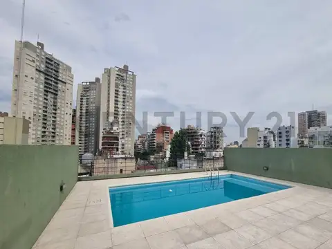 ALQUILER DE MONOAMBIENTE AMUEBLADO, PISCINA, PARRILLA, SUM.