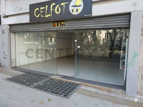 7 entre 56 y 57 1100, Piso 0