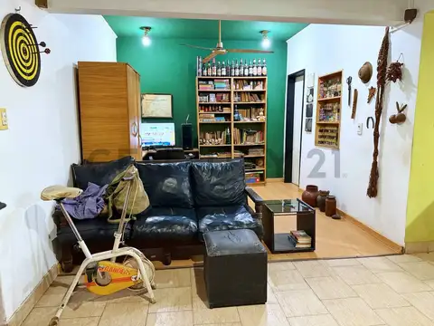 Casa a la venta de dos dormitorios en calle 76 e/121 bis y 122