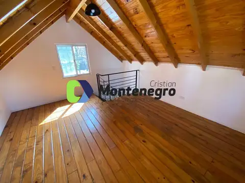 Depto Tipo Casa en Venta con 1 cocheras