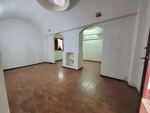 Mariano Comas 3300