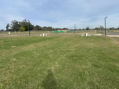 Terreno en Venta 30  mts Fondo