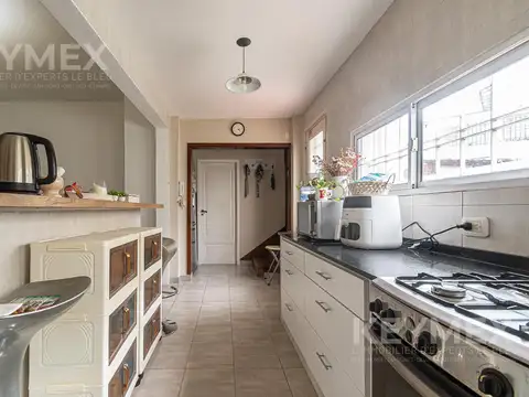 Depto Tipo Casa en Venta con 1 cocheras