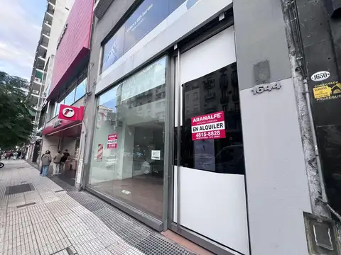 Local en alquiler en Recoleta, sin expensas, apto varios destinos.