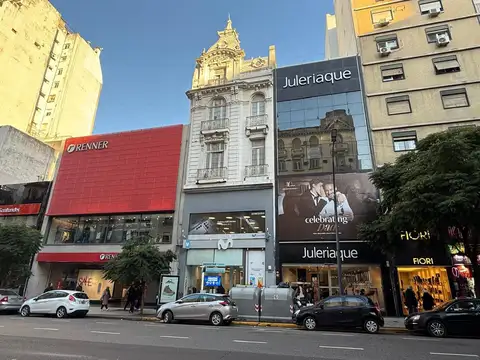 Av. Santa Fe al 1600