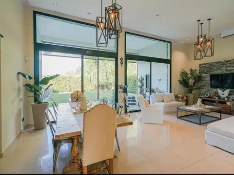 Casa impecable en El Recodo