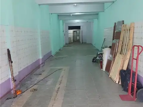 Local en Alquiler en Lanús Este, $ 2.000.000