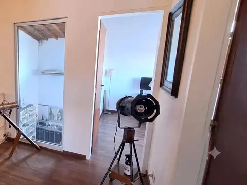 Casa en Alquiler con 2 cocheras