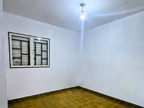 Departamento 5 ambientes con 1 baño
