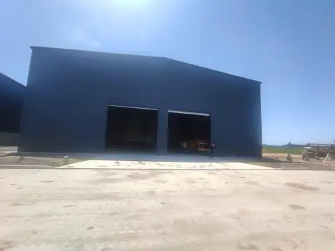 VENTA Depósito 1200 metros a estrenar Moreno