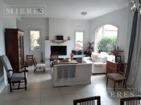 Casa en Alquiler Temporal al Norte