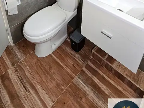 EN  ALQUILER/ departamento amoblado de 1 dormitorio Colon  al 400