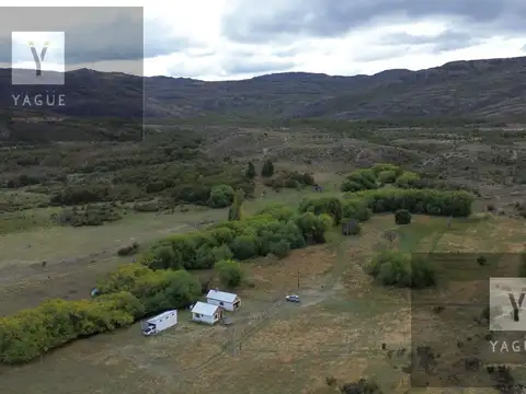 Campo en Rio Pico