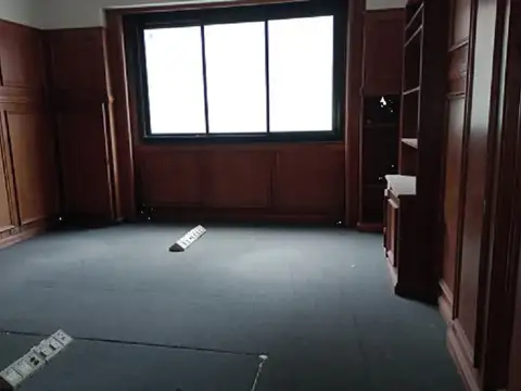 OFICINA COMERCIAL-PROPIEDAD HORIZONTAL