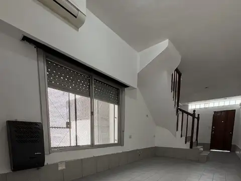 Depto Tipo Casa en Alquiler al Norte