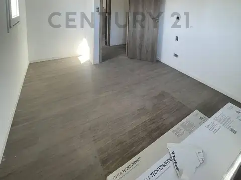 Departamento en Venta con 5 cocheras