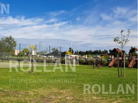 La pista  al 1700 Barrio Manuel Belgrano