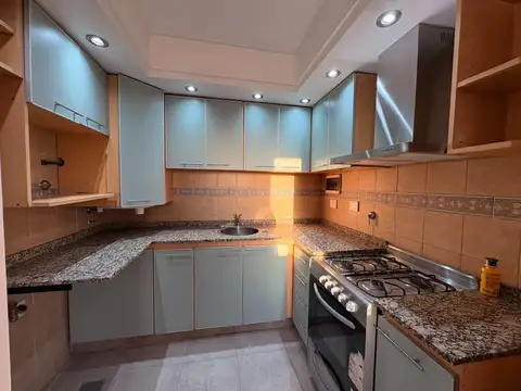 Departamento 3 ambientes con 2 baños