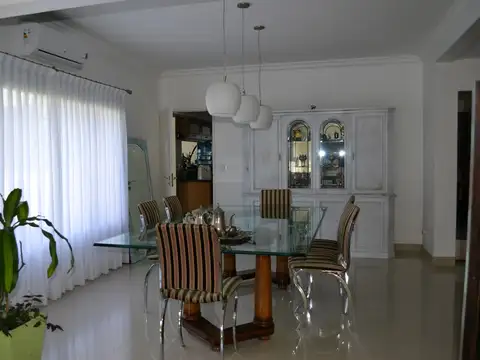 Casa en Venta en Estancias Del Pilar, USD 370.000