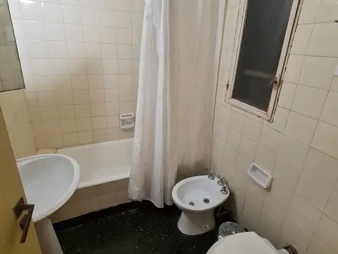 Avenida Rivadavia 2200, Piso 6