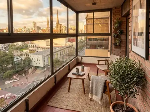 ¡Oportunidad única! VENTA 3 dorm, Av Hipolito Irigoyen