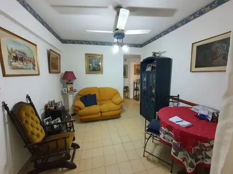 REG. DE PATRICIOS, AV. 100