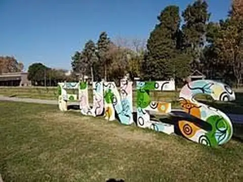 KALEN GREEN FUNES DUPLEX DOS DORMITORIOS