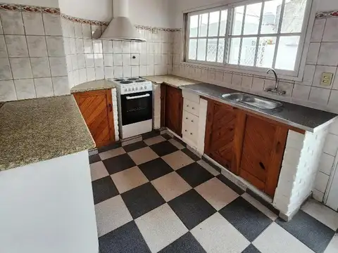 PLANTA ALTA OLMOS AL 400 VILLA DOMINICO