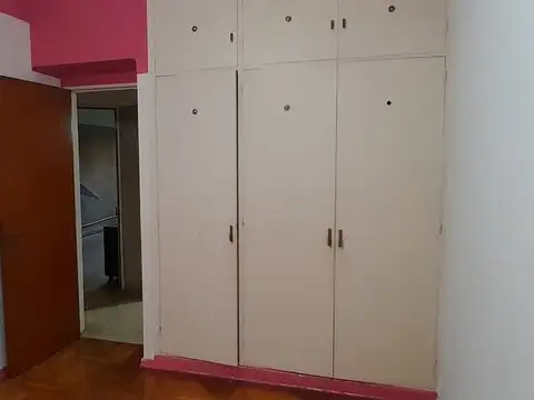 CASA EN ALQUILER 4 AMBIENTES