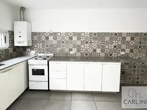 Casa en Alquiler con 1 cochera